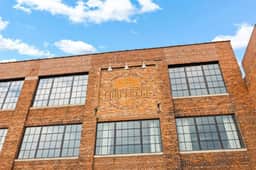 214 Cooperage | Stylish 1BR Warehouse Loft