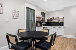 3BD Retreat 5 Min from OSF | Extended Stay Ready