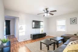 ABODE ON ATLANTIC - Spacious 2BD in the Heights