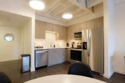 Above The Roots | Modern 1BD with Sophisticated Charm