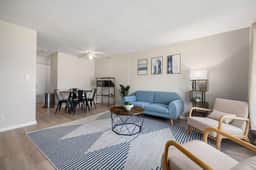Blue Haven at Hines | Stylish 2BD Stay | Peoria Heights