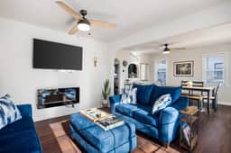 Blue Haven Cottage | Spacious 2BD in the Heights