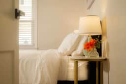 Heights Haven on Paris | 2BD Stay