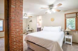 HEIGHTS HOMESTEAD - a farmhouse style cottage