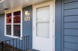 Hines Haven | Unit 2 - Perfect BNB for YOU!