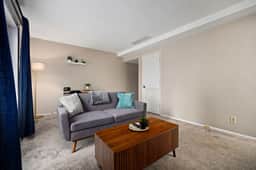 Midterm Stay Gem | Near Downtown with Workspace