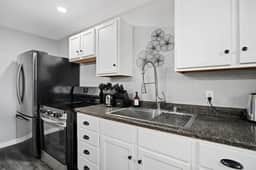 Modern Comfort in Morton | Cozy 3BR Home for a Perfect Stay