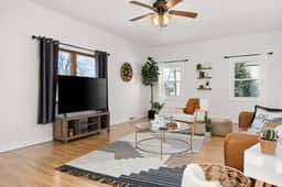 The Record Lounge - a Trendy 2BD