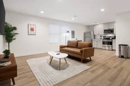 The Silo 2 - 1BD Stylish Comfort