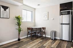 the susan: a cozy, comfy 1bd suite
