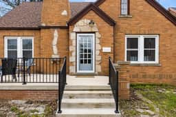Tranquil 3-Bed Retreat: Sleeps 7