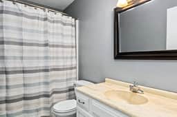 WOOD'INN 2 - Comfy 2BD close to DT Peoria
