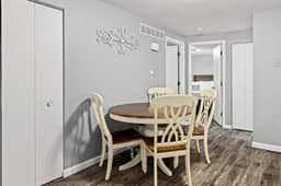 Wood'Inn 3 - Peaceful 2BD 10 mins from DT Peoria
