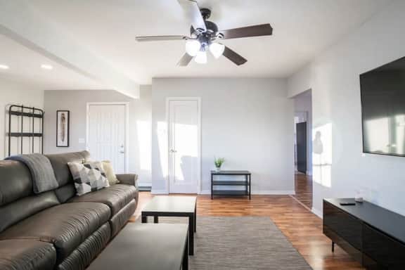 ABODE ON ATLANTIC - Spacious 2BD in the Heights