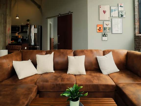 Cooperage 214 | 2BD Boutique Loft Stay