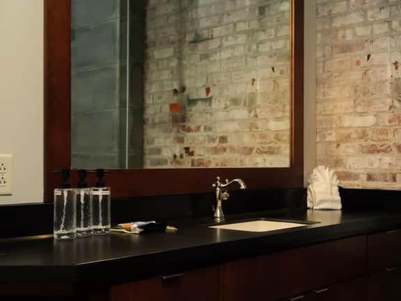 Cooperage 214 | 2BR Stylish Warehouse Loft