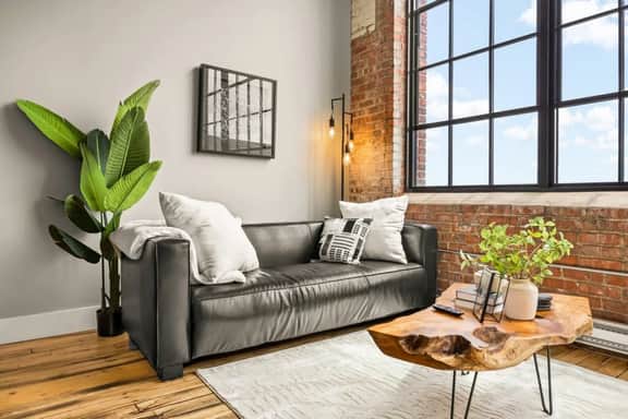 Cooperage 214 | Modern 1BD/1BA Loft | Peoria
