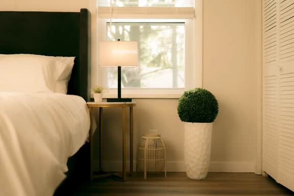 Stylish Suburban Escape | Thoughtfully Designed 3BD for Work & Family Travel