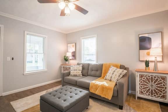 THE CORNER COTTAGE - Contemporary 1BD in Peoria