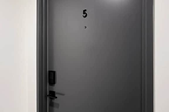 The Silo 5 - 1 BD Urban Haven