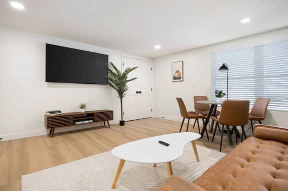 The Silo 8 - Modern 2BD in a Quiet Neighborhood