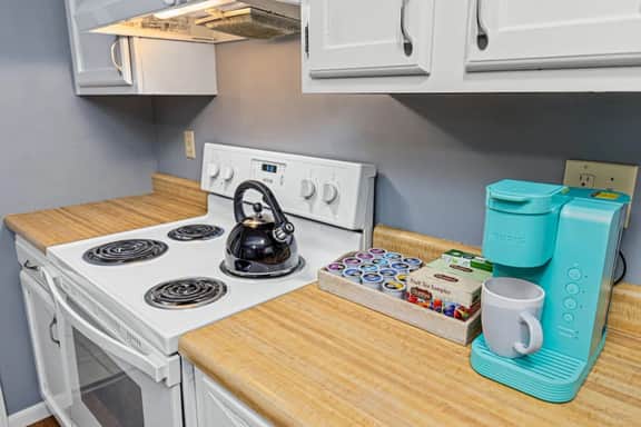 WOOD'INN 2 - Comfy 2BD close to DT Peoria