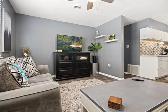 A Post-Impressionist's Muse: 2BD close to PIA