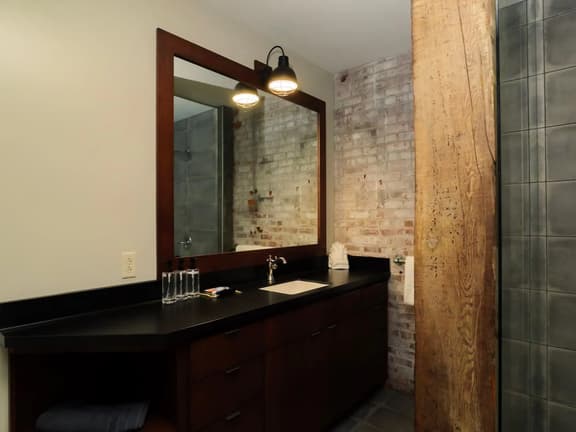 Cooperage 214 | 2BR Stylish Warehouse Loft