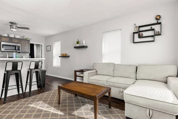 Cottage on Duryea - Cozy 1BD home in the Heights - Image 1