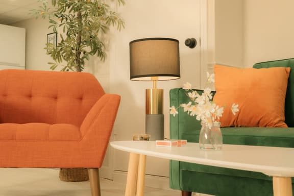 Vibrant City Retreat | 1BD for Business Stays with Style